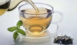 探索有助于降糖的茶类，天然健康选择