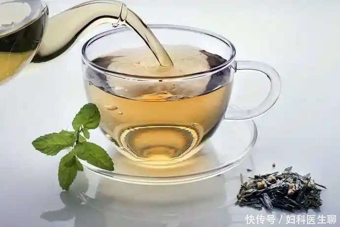 探索有助于降糖的茶类，天然健康选择
